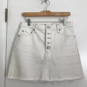 Gap White Denim Mini Skirt Button Fly 6/28